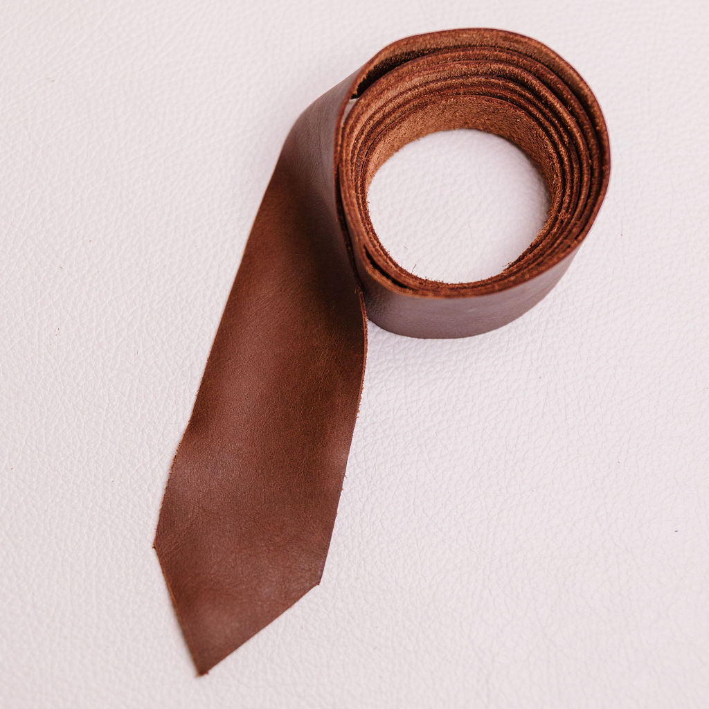Leather tie Men