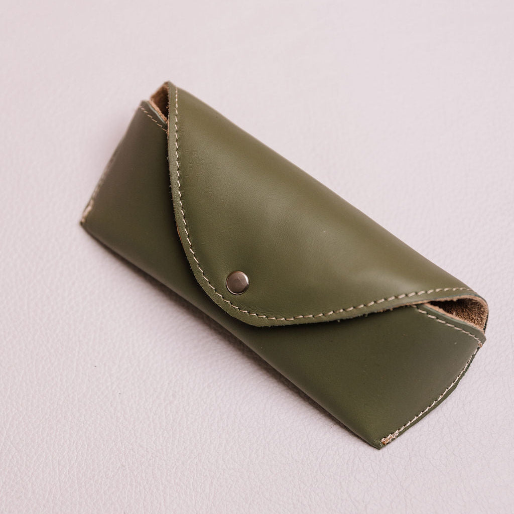 Leather Glasses Case – Full Grain Eyewear Holder | Knap Sak – KNAP