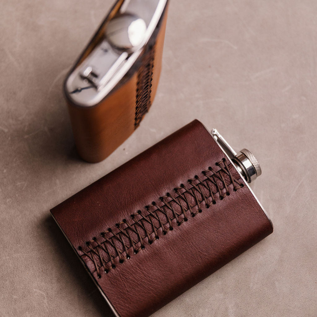 Hip Flask with Leather Cover – KNAP SAK (PTY)Ltd