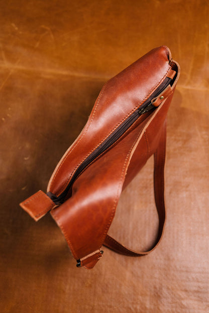 Venus Sling bag Small