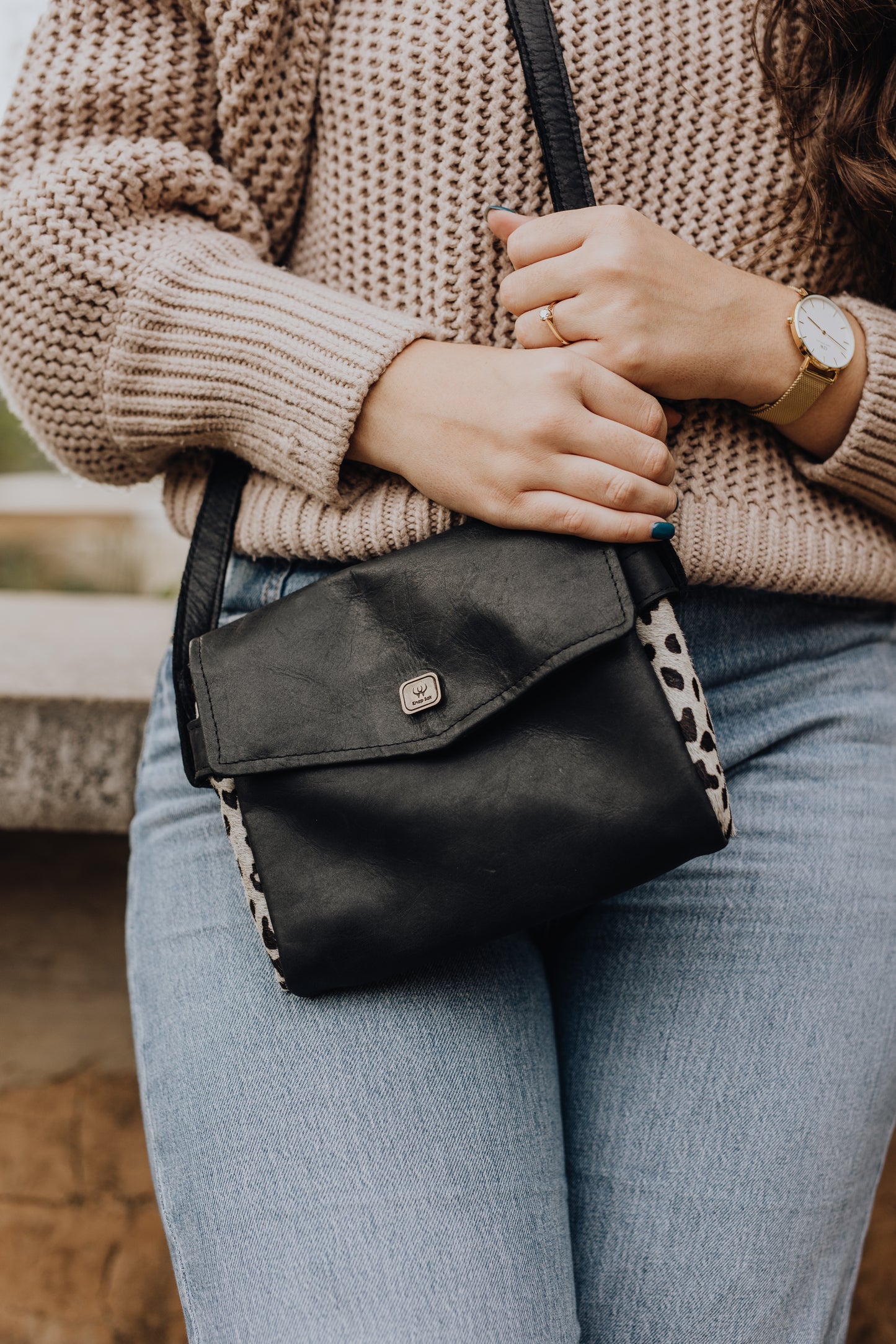 Sling with changeable strap