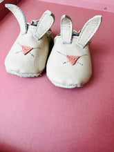 Load image into Gallery viewer, Baby Bunny Slippers