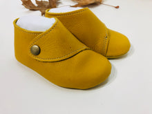 Load image into Gallery viewer, Voetstappies Kids leather shoes